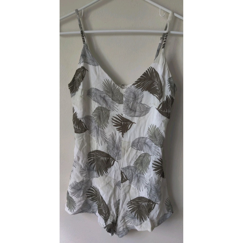 Lucca Women's Shorts Romper Leaves White/Green/Gray Back Zip 100% Rayon Size XS